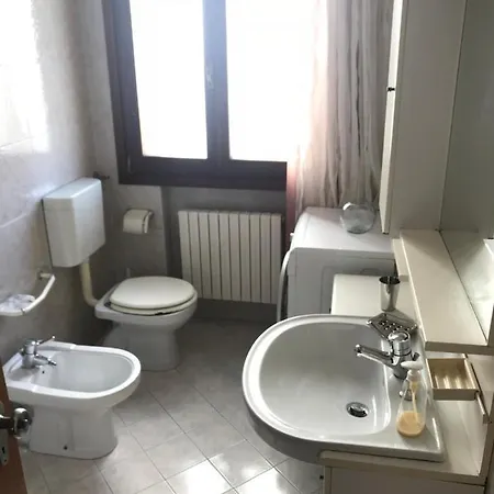 Appartamento Piazza Milano - Ampio A Pochi Passi Dal Mare - 2